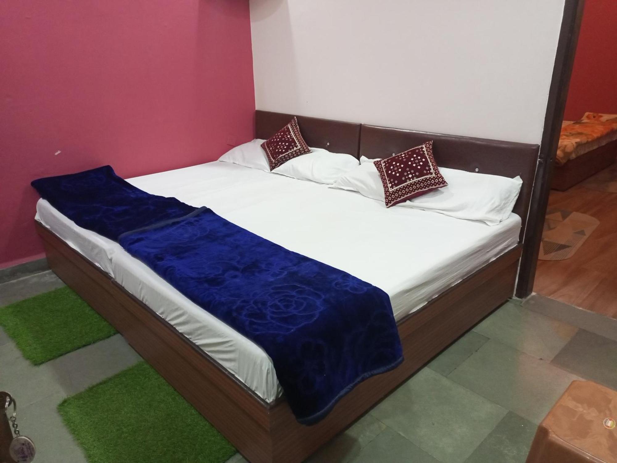 乌贾因Aashirwad Residency住宿加早餐旅馆 外观 照片